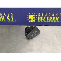 Recambio de mando bloqueo puertas para audi a4 ber. (b8) básico referencia OEM IAM   