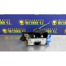 Recambio de cerradura puerta trasera derecha para audi a4 avant (b5) 2.5 tdi referencia OEM IAM   
