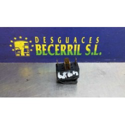 Recambio de mando elevalunas delantero derecho para audi a4 avant (b5) 2.5 tdi referencia OEM IAM   