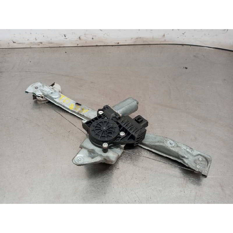 Recambio de elevalunas trasero derecho para jaguar x-type 2.5 v6 referencia OEM IAM Recambio de elevalunas trasero derecho para jaguar x-type 2.5 v6 referencia OEM IAM