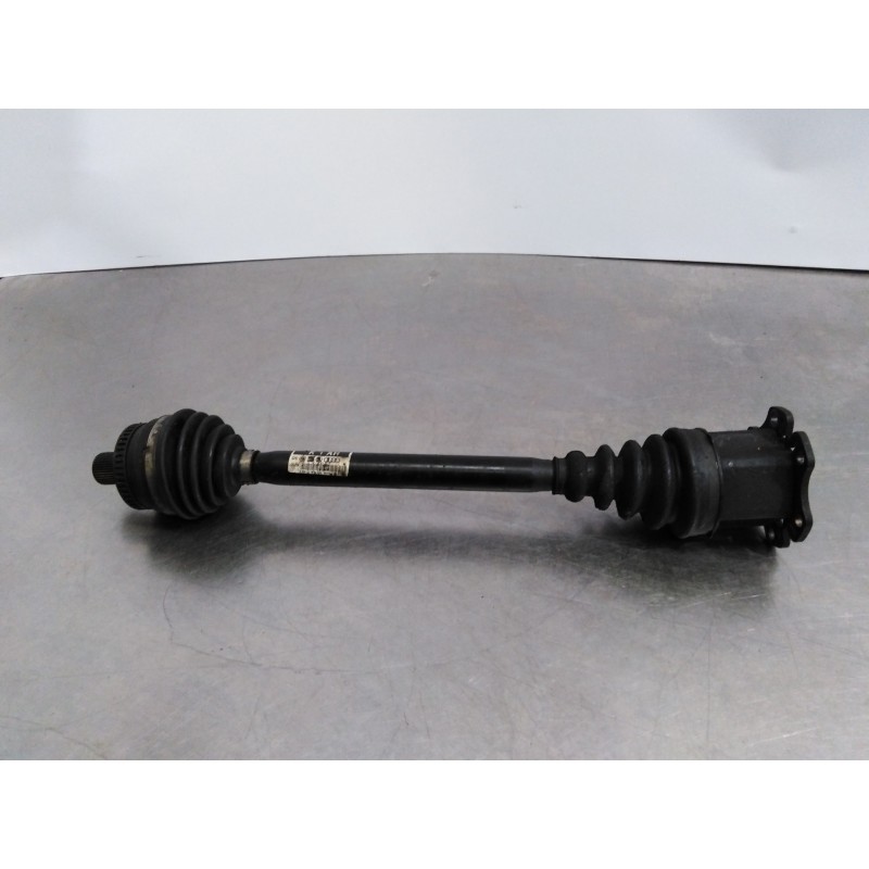 Recambio de transmision delantera izquierda para audi a4 berlina (8e) 1.8 t quattro referencia OEM IAM 8E0407271AH Recambio de transmision delantera izquierda para audi a4 berlina (8e) 1.8 t quattro referencia OEM IAM 8E0407271AH