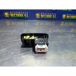 Recambio de mando elevalunas trasero derecho para toyota avensis berlina (t 22) 2.0 d4-d luna (4-ptas.) referencia OEM IAM   