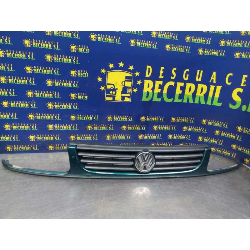 Recambio de rejilla delantera para volkswagen polo berlina (6n1) air referencia OEM IAM 6N0853653B Recambio de rejilla delantera para volkswagen polo berlina (6n1) air referencia OEM IAM 6N0853653B