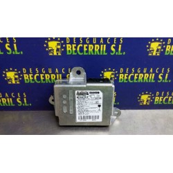 Recambio de centralita airbag para renault scenic ii grand confort authentique referencia OEM IAM 7701069905 8200472045 60799380