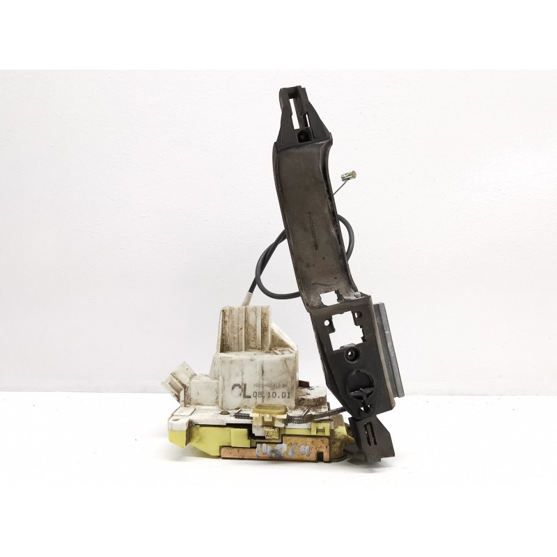 Recambio de cerradura puerta trasera izquierda para ford focus berlina (cak) ghia referencia OEM IAM XS41A26413BH Recambio de cerradura puerta trasera izquierda para ford focus berlina (cak) ghia referencia OEM IAM XS41A26413BH