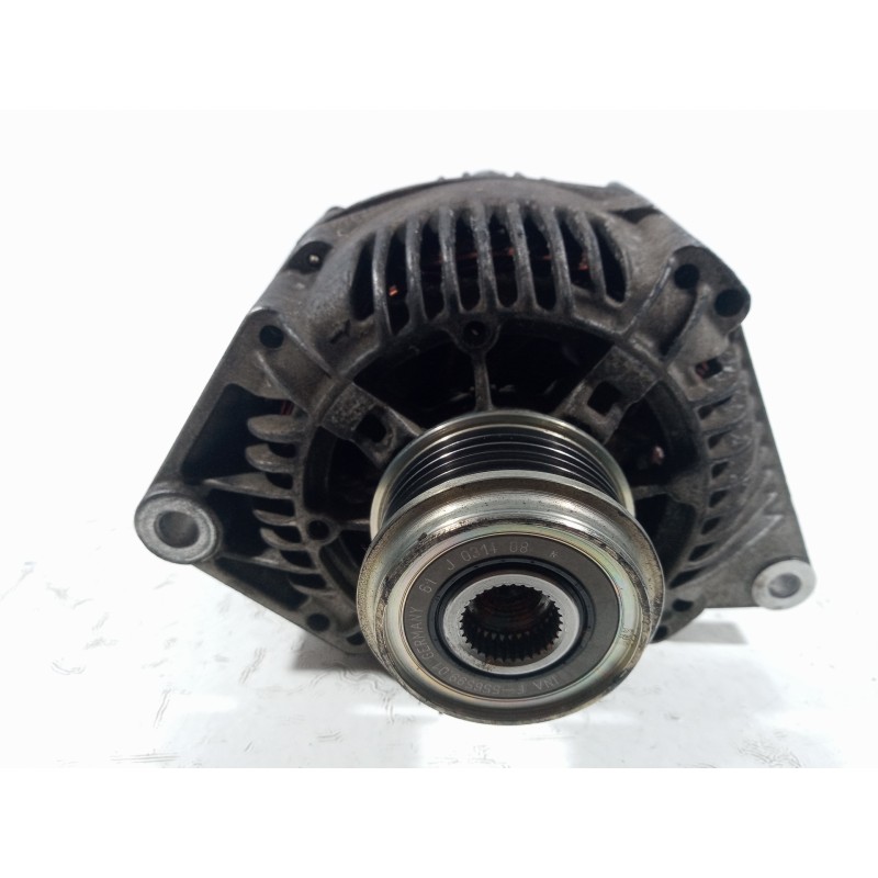 Recambio de alternador para renault laguna (b56) 1.9 dti rt referencia OEM IAM 7700106501  