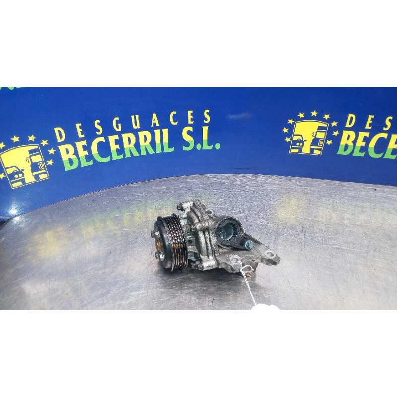 Recambio de bomba agua para dacia logan laureate referencia OEM IAM Recambio de bomba agua para dacia logan laureate referencia OEM IAM