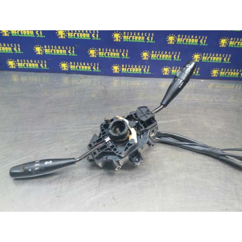Recambio de mando limpia para hyundai accent (x3) 1.5 gs referencia OEM IAM Recambio de mando limpia para hyundai accent (x3) 1.5 gs referencia OEM IAM