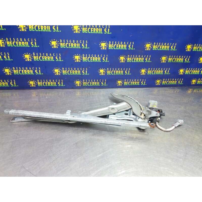 Recambio de elevalunas delantero derecho para toyota land cruiser (j9) 3.0 turbodiesel referencia OEM IAM Recambio de elevalunas delantero derecho para toyota land cruiser (j9) 3.0 turbodiesel referencia OEM IAM