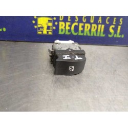 Recambio de mando elevalunas trasero izquierdo para renault megane ii familiar dynamique confort referencia OEM IAM 8200315024  