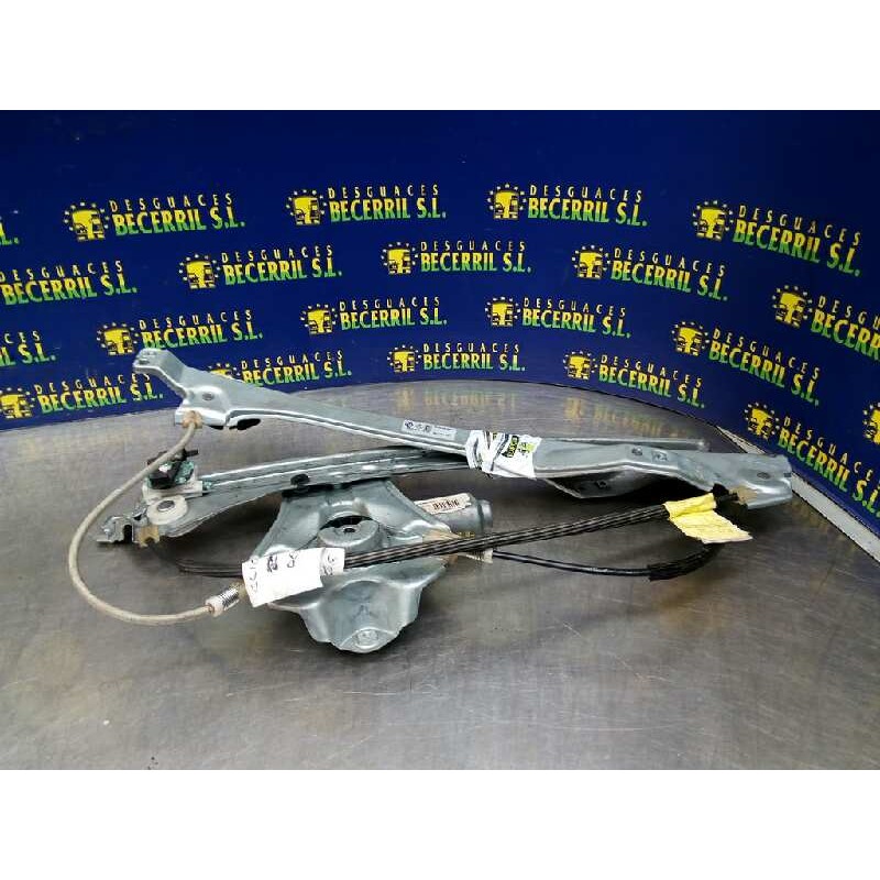Recambio de elevalunas delantero derecho para renault clio iii confort dynamique referencia OEM IAM 8200843597 Recambio de elevalunas delantero derecho para renault clio iii confort dynamique referencia OEM IAM 8200843597
