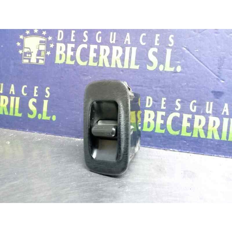 Recambio de mando elevalunas trasero derecho para toyota carina (t19) 2.0 gli (4-ptas.) referencia OEM IAM Recambio de mando elevalunas trasero derecho para toyota carina (t19) 2.0 gli (4-ptas.) referencia OEM IAM