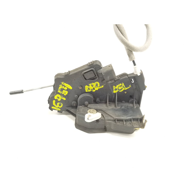 Recambio de cerradura puerta delantera derecha para bmw serie 3 berlina (e46) 320d referencia OEM IAM Recambio de cerradura puerta delantera derecha para bmw serie 3 berlina (e46) 320d referencia OEM IAM