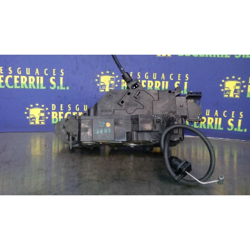 Recambio de cerradura puerta delantera derecha para peugeot 207 confort referencia OEM IAM 9136W6 Recambio de cerradura puerta delantera derecha para peugeot 207 confort referencia OEM IAM 9136W6