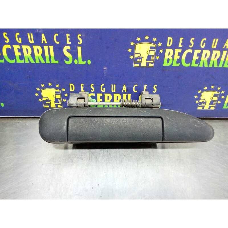 Recambio de maneta exterior trasera derecha para nissan primera berlina (p11) slxtd referencia OEM IAM 806069F200  