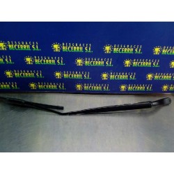 Recambio de brazo limpia delantero derecho para renault megane iii sport tourer limited referencia OEM IAM   