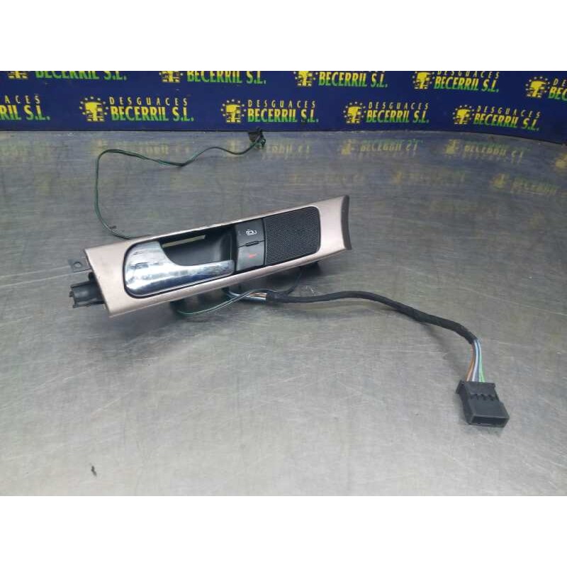 Recambio de maneta interior delantera izquierda para audi a6 berlina (4b2) 2.4 (100kw) referencia OEM IAM Recambio de maneta interior delantera izquierda para audi a6 berlina (4b2) 2.4 (100kw) referencia OEM IAM
