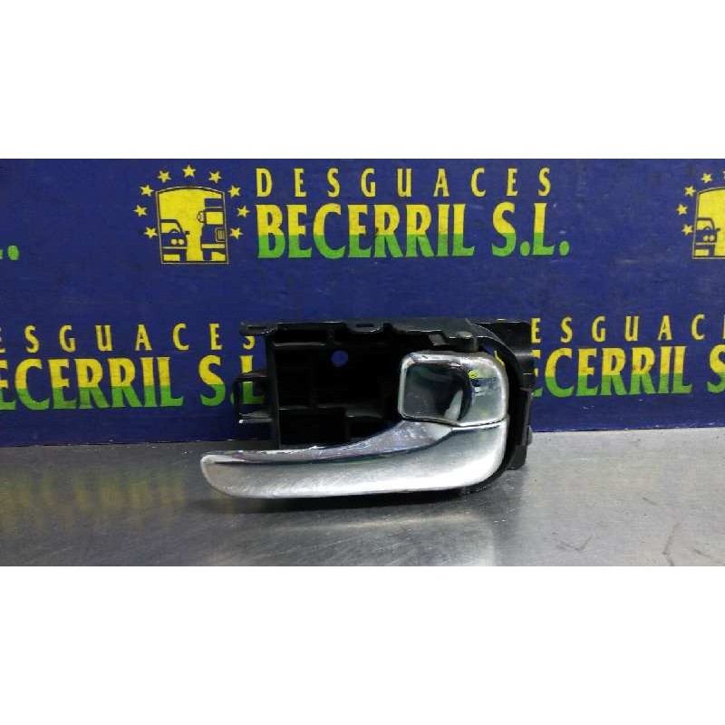 Recambio de maneta interior delantera derecha para nissan almera tino (v10m) ambience referencia OEM IAM Recambio de maneta interior delantera derecha para nissan almera tino (v10m) ambience referencia OEM IAM