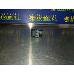 Recambio de mando elevalunas delantero derecho para audi a3 (8p) 2.0 tdi ambiente referencia OEM IAM   