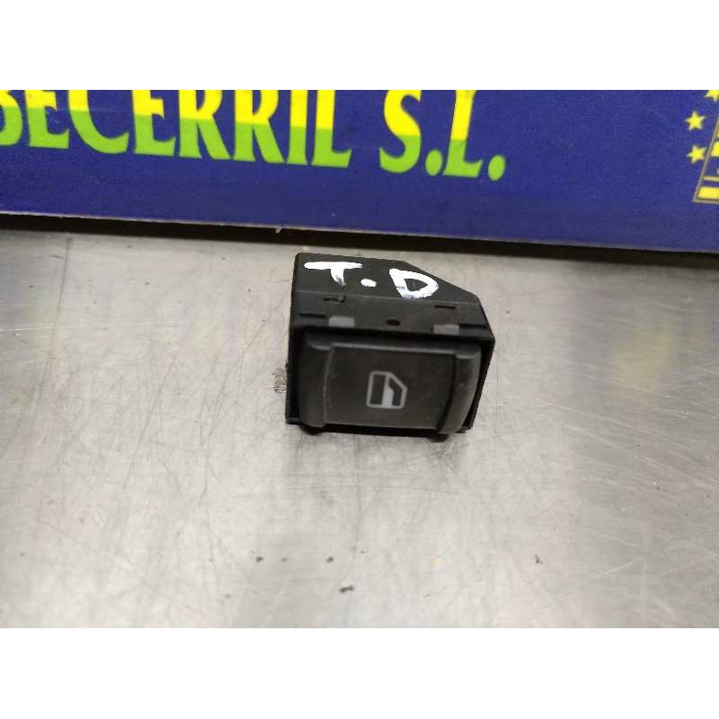 Recambio de mando elevalunas trasero derecho para volkswagen passat berlina (3b2) comfortline referencia OEM IAM   
