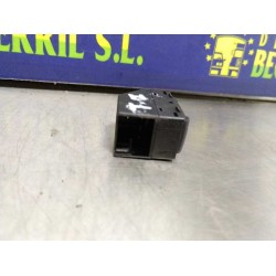 Recambio de mando elevalunas trasero izquierdo para volkswagen passat berlina (3b2) comfortline referencia OEM IAM   
