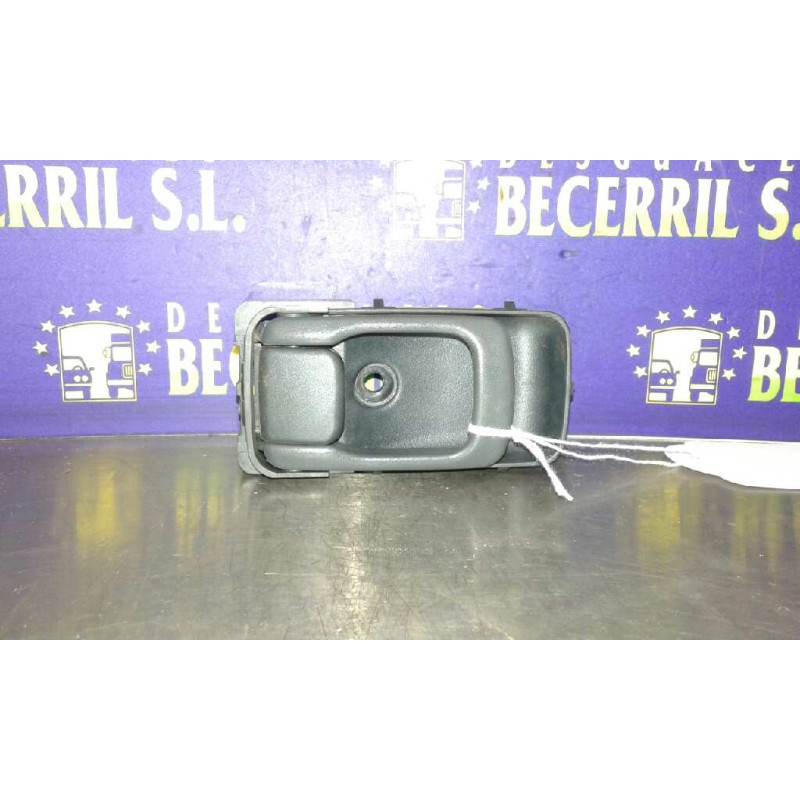 Recambio de maneta interior delantera derecha para nissan almera (n15) 1.4 16v cat referencia OEM IAM Recambio de maneta interior delantera derecha para nissan almera (n15) 1.4 16v cat referencia OEM IAM