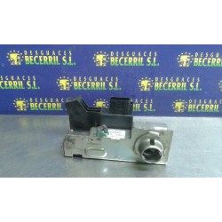 Recambio de cerradura puerta delantera derecha para ford transit connect (tc7) furgón (2006) referencia OEM IAM 2T1AV21812AE  