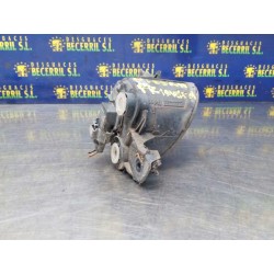Recambio de faro antiniebla derecho para nissan primera berlina (p12) acenta referencia OEM IAM 8200002470  