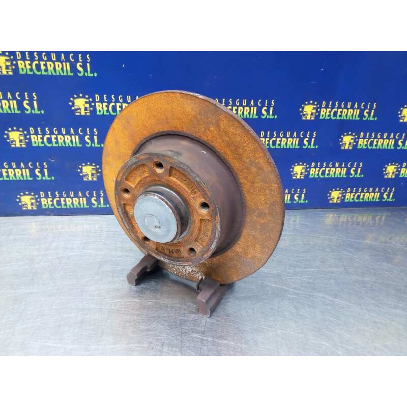 Recambio de mangueta trasera derecha para renault megane ii berlina 5p confort authentique referencia OEM IAM Recambio de mangueta trasera derecha para renault megane ii berlina 5p confort authentique referencia OEM IAM