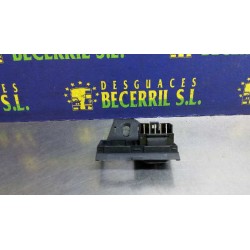Recambio de mando elevalunas delantero derecho para citroen xantia berlina 2.0 hdi 90/110 attraction referencia OEM IAM 6552Z7  