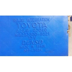 Recambio de caja reles / fusibles para toyota corolla (e12) 2.0 d-4d linea sol berlina referencia OEM IAM 8264102040 MB232300852