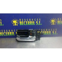 Recambio de maneta interior delantera derecha para toyota corolla (e12) 2.0 d-4d linea sol berlina referencia OEM IAM   