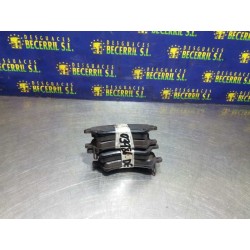 Recambio de pastillas de freno delanteras para toyota corolla (e12) 2.0 d-4d linea sol berlina referencia OEM IAM   