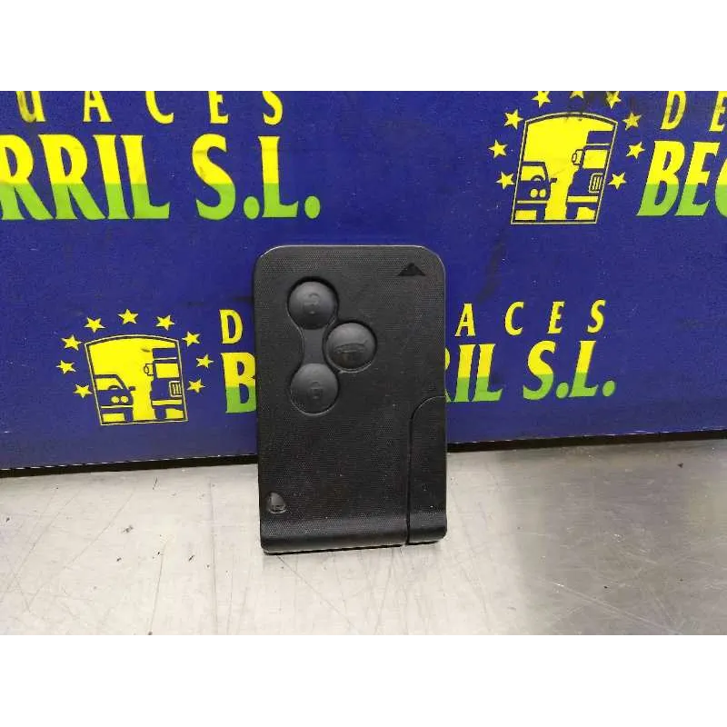 Recambio de tarjeta para renault megane ii berlina 5p luxe dynamique referencia OEM IAM Recambio de tarjeta para renault megane ii berlina 5p luxe dynamique referencia OEM IAM