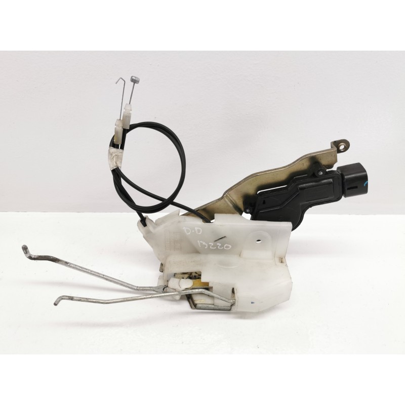 Recambio de cerradura puerta delantera derecha para suzuki alto amf 310 gl referencia OEM IAM Recambio de cerradura puerta delantera derecha para suzuki alto amf 310 gl referencia OEM IAM