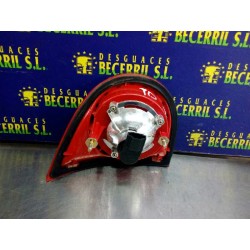 Recambio de piloto trasero central derecho para volkswagen golf v berlina (1k1) highline referencia OEM IAM 1K6945094E  