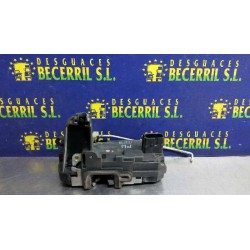 Recambio de cerradura puerta trasera derecha para opel zafira b cosmo referencia OEM IAM 13210739  