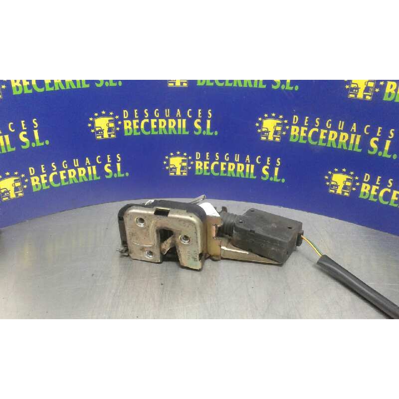Recambio de cerradura puerta trasera derecha para volvo serie 460 1.8i action referencia OEM IAM Recambio de cerradura puerta trasera derecha para volvo serie 460 1.8i action referencia OEM IAM