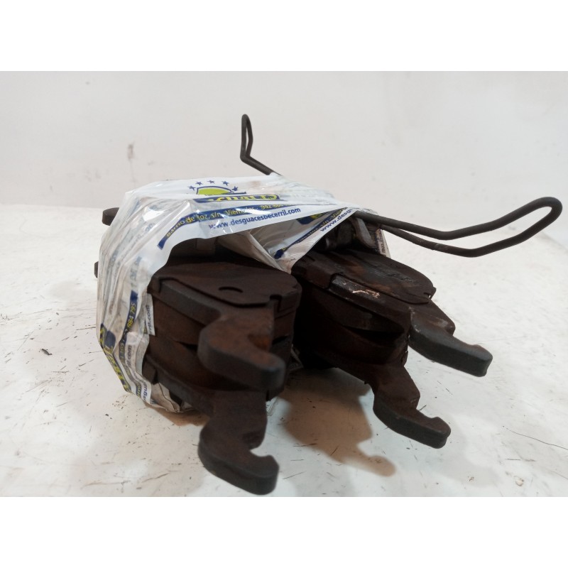 Recambio de pastillas de freno delanteras para ford focus berlina (cak) ghia referencia OEM IAM Recambio de pastillas de freno delanteras para ford focus berlina (cak) ghia referencia OEM IAM