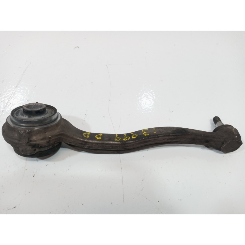 Recambio de brazo suspension inferior delantero derecho para mercedes clase c (w203) familiar c 220 t cdi (la) (203.208) referen Recambio de brazo suspension inferior delantero derecho para mercedes clase c (w203) familiar c 220 t cdi (la) (203.208) referen