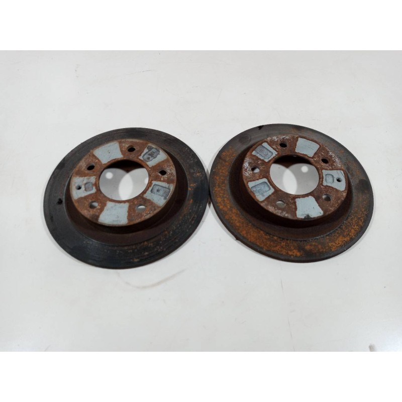 Recambio de disco freno trasero para mazda 323 berlina c/f/s (ba) 2.0 v6 f fe referencia OEM IAM   