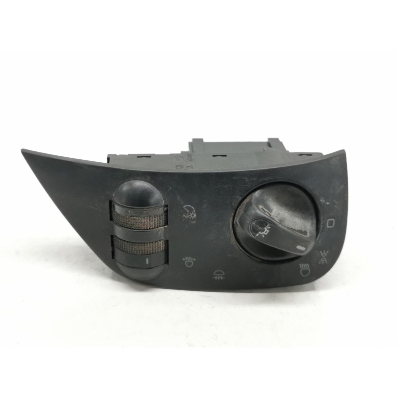 Recambio de mando luces para seat inca (6k9) 1.9 d clx familiar referencia OEM IAM 6K9941531B Recambio de mando luces para seat inca (6k9) 1.9 d clx familiar referencia OEM IAM 6K9941531B