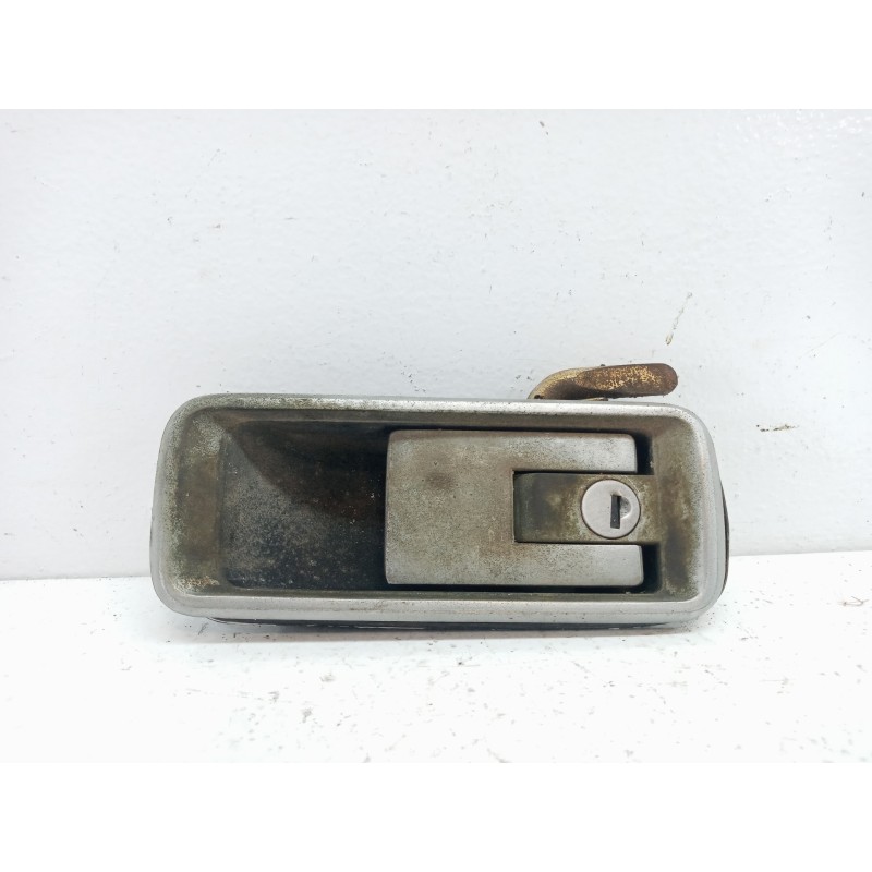 Recambio de cerradura puerta delantera derecha para seat 1.2 bocanegra referencia OEM IAM Recambio de cerradura puerta delantera derecha para seat 1.2 bocanegra referencia OEM IAM
