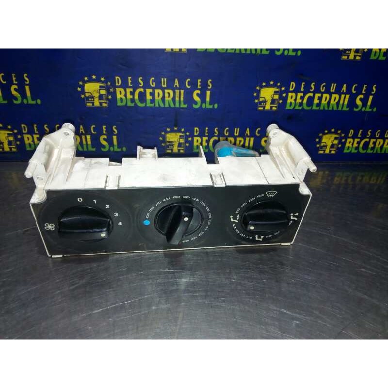 Recambio de mando calefaccion / aire acondicionado para citroen berlingo 1.9 d x familiar referencia OEM IAM 6451AG Recambio de mando calefaccion / aire acondicionado para citroen berlingo 1.9 d x familiar referencia OEM IAM 6451AG
