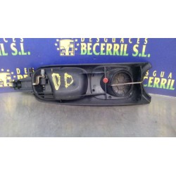 Recambio de maneta interior delantera derecha para audi a4 avant (b5) 1.8 referencia OEM IAM 8D0837020  