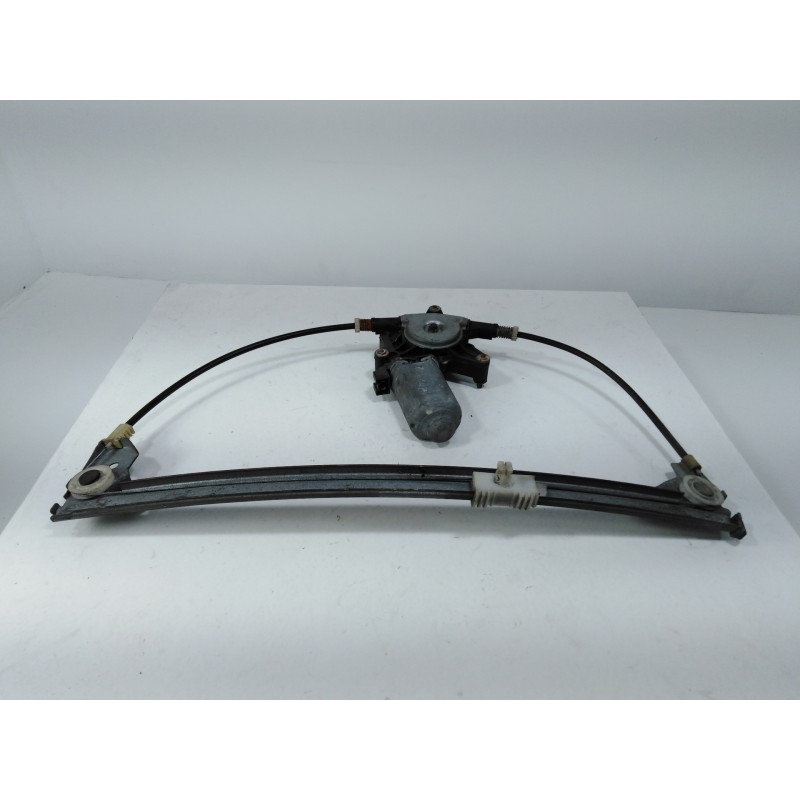 Recambio de elevalunas trasero izquierdo para peugeot 405 berlina gld exclusive referencia OEM IAM   