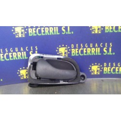 Recambio de maneta interior delantera izquierda para renault safrane (b54) 2.5 si referencia OEM IAM 7700816564  