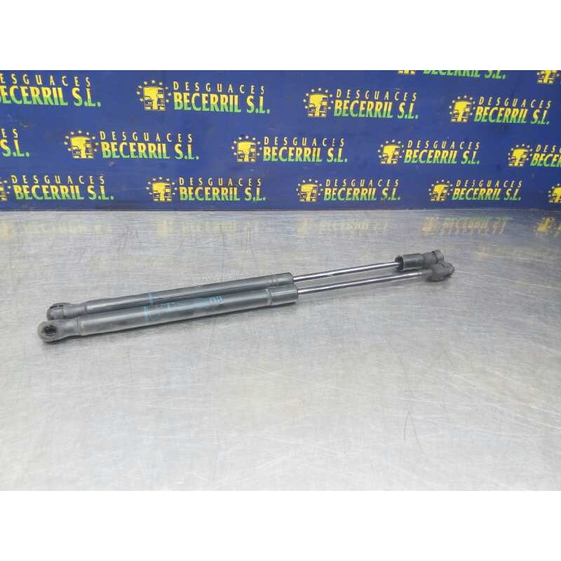 Recambio de amortiguadores maletero/ porton para opel astra h berlina elegance referencia OEM IAM 132743 Recambio de amortiguadores maletero/ porton para opel astra h berlina elegance referencia OEM IAM 132743