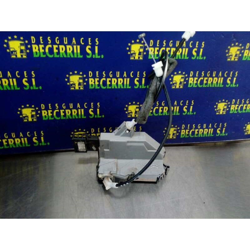 Recambio de cerradura puerta trasera izquierda para peugeot 308 premium referencia OEM IAM Recambio de cerradura puerta trasera izquierda para peugeot 308 premium referencia OEM IAM