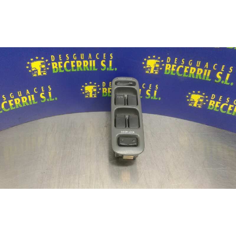 Recambio de mando elevalunas delantero izquierdo para suzuki baleno fam. sy (eg) 1.6 glx se referencia OEM IAM Recambio de mando elevalunas delantero izquierdo para suzuki baleno fam. sy (eg) 1.6 glx se referencia OEM IAM